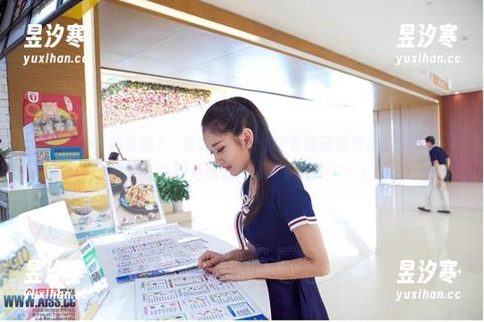 AISS爱丝(黄金版) - 有趣的街头秘密竟藏在亚美依的图集里，下载后我也好奇咋整的！