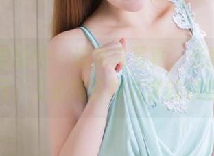 GIRLT果团网 – 这黑白写真，光影的交错让我想问，王语纯去哪儿学的这些技巧？