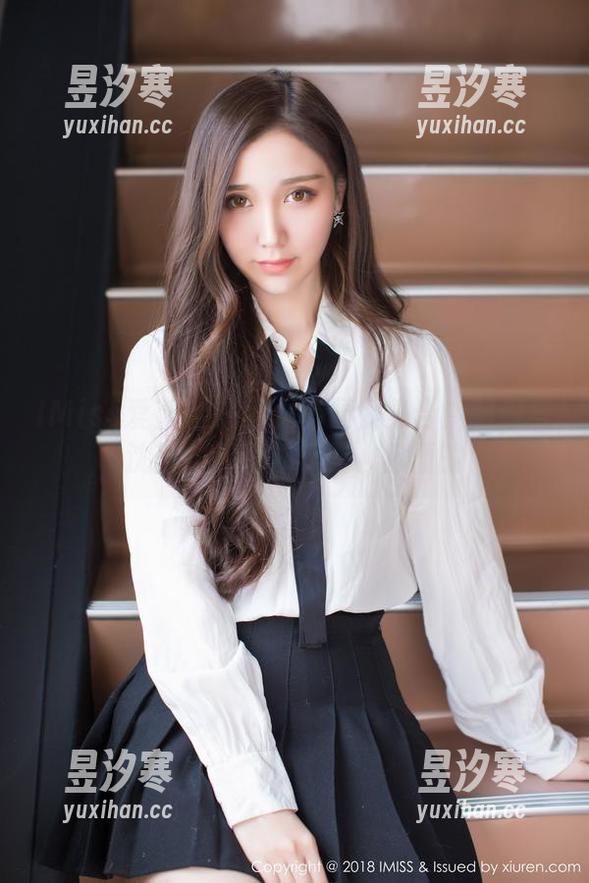 IMiss爱蜜社 - 免费资源大集合：制服与沈佳熹的绝妙搭配，你懂的