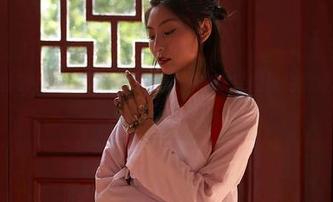 MiiTao蜜桃社 – 一见倾心的女仆，木奈奈图册免费领取中，来试试运气吧！