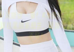 MyGirl美媛馆 – 看！K8傲娇萌萌Vivian在高跟鞋里扭来扭去，最新写真集非看不可！
