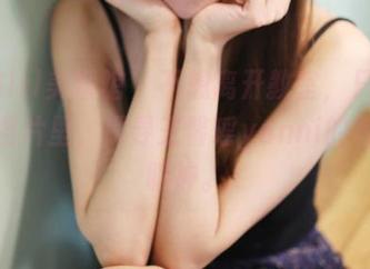 MyGirl美媛馆 – 不想离开教室，只想在这张图片里，探寻王馨瑶yanni的每一个眼神。