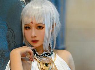 高清图集：PAKI草莓酱的长腿，可能是传说中的查看身高攻略！