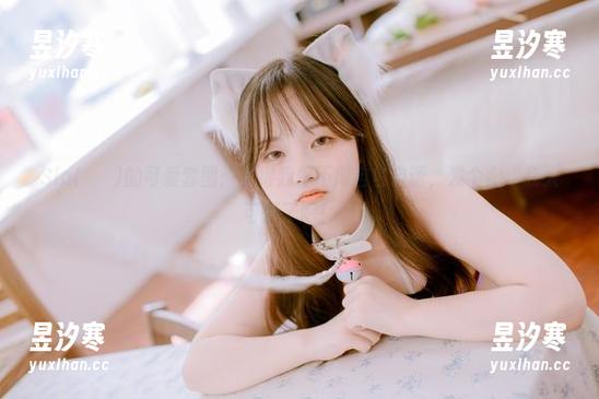 Sia(시아)的可爱套图：看得我恨不得自言自语，发个彪“我太可爱了吧！”