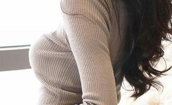 TGOD推女神 – 连体衣再升级？颜美汐的美图更新真让人费解，得等着看下去哦。
