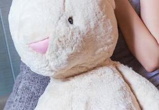 TouTiao头条女神 – 这一组在线美图，爱丽莎lisa的双马尾让我想到了小时候的脑洞大开。