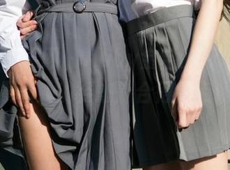UGirls尤果网 – Abby金金的新图包，户外的美景和她的姿态融合得有点让人心痒。