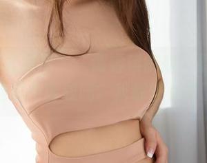UGirls尤果网 – “谭睿琪御姐”最新资源，这照不要钱吗？我都快看懵了！