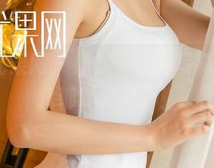 UGirls尤果网 – 黛熙儿丝袜写真，讲真，我都要失控了！