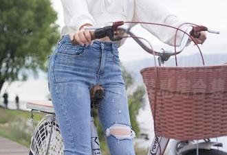 Xiuren秀人网 – 走路困难户的噩梦——KOKO可可的高跟鞋私房合集