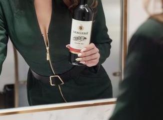 Xiuren秀人网 – Miko酱，学姐和那个让人捧腹的精选作品集