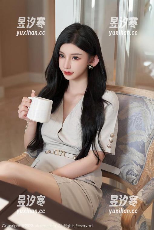 Xiuren秀人网 - 对不起，我又想起刘婷婷的高跟鞋了！动手下载吧，图好看得不得了。