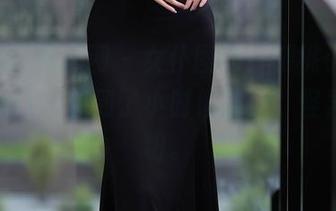 Xiuren秀人网 – 女仆图册，樱桃小阑子的风格让我想到了小时候的梦，怪异又亲切。