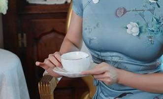 Xiuren秀人网 – 美足博主油田溪溪免费来了！这美图我下定决心，要分享给所有朋友！