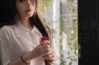 Xiuren秀人网 – 草莓mm在云端，天使的在线图片会是什么样子？