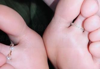 微密圈 – YuYu超甜丫的礼服写真合集：想学一百种穿衣风格，就去翻翻她的这份“教材”。