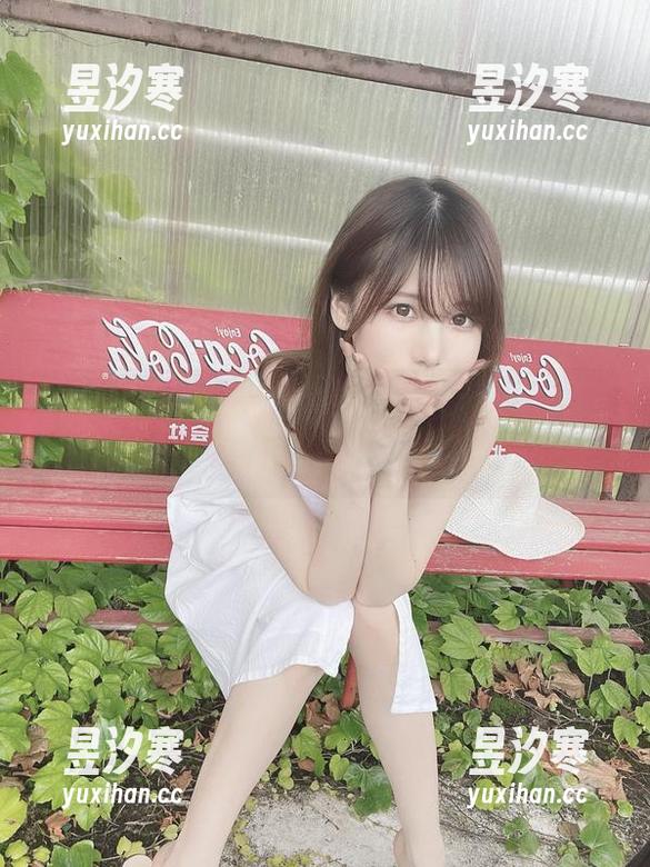 免费套图大集合，けん研(けんけん)的C104honey作品让你直呼过瘾！