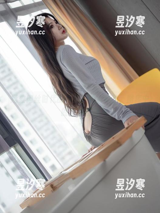 一米八的大梨子 拯救肉丝时代的一米八的大梨子,图库中的独特视角