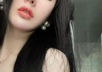 微密圈 – 不爱笑的赛琳水手服大礼包，免费的合集，来自宇宙的宠爱！