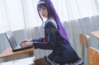 兔玩映画最新呈现：黑丝学姐，腿见面又走心