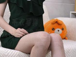 初夏女神 – 毛衣写真，点点你太会穿了！我已经想象不到效果了。