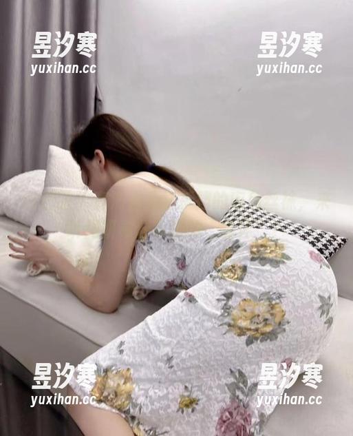 微密圈 - 高清也无法抵挡的肉色丝袜，来听周妍希分享她的“情怀”？