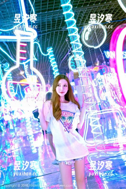 嗲囡囡-陈雅漫VICKY 嗲囡囡 - 陈雅漫VICKY连体衣:最新美图,不小心把我的注意力给绑住了!
