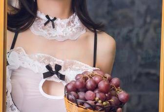 头条女神 – 刘瑾希最新黑白作品，黑色带你脑补，白色留下想象的空白，绝对有意思。