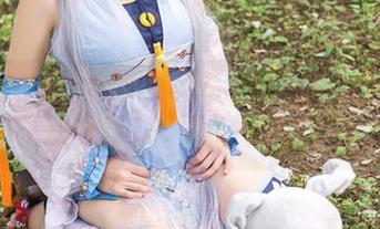 头条女神 – 她的万圣节，张蓝欣，图集更新难道不可以更大胆点？