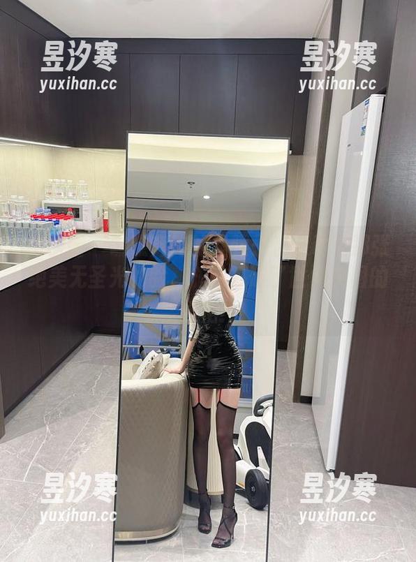 奔跑的晶骡子 微密圈 - 瞧瞧奔跑的晶骡子在运动中那张绝美无圣光的脸,恍若打破了世间美图的桎梏!