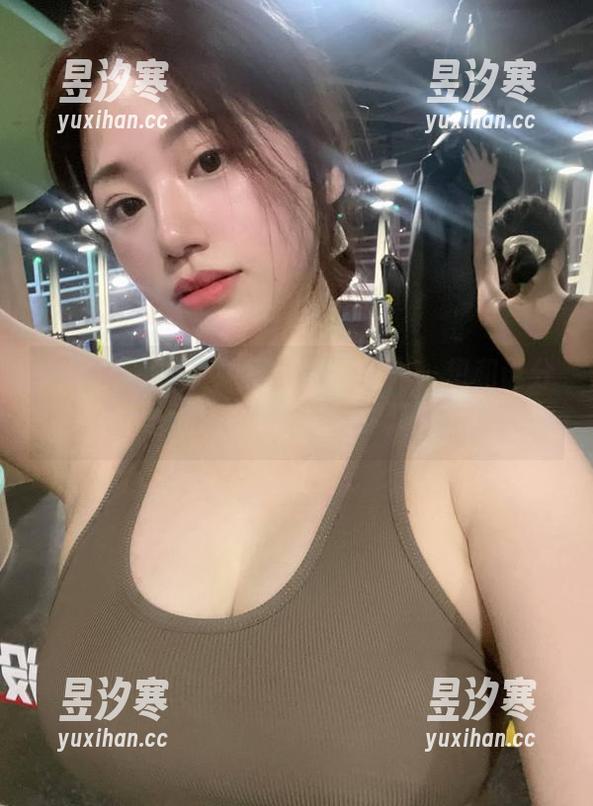 奶宝妹纸 微密圈 - 奶宝妹纸的内衣秀——想和谁分享私房图包,就私聊吧。