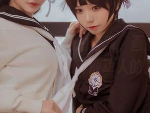 下载小野妹子w的自拍合集，画面美得让人懷疑这世上还有其他动人的脸吗？