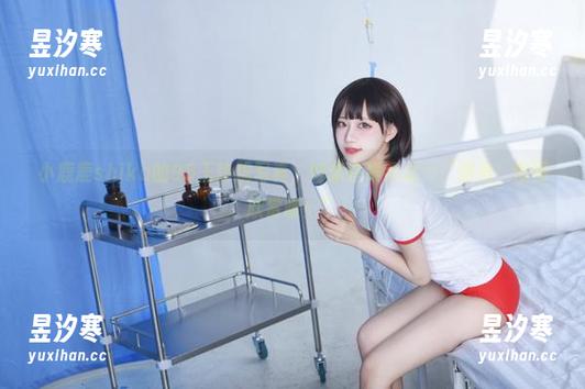 小鹿鹿shika 小鹿鹿shika的95玉玲珑写真,好像在跟我说:“别急,慢慢欣赏哦!”