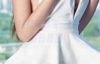 尤果网 – 让短裙带你飞，在线打卡菲儿的夏日原图！