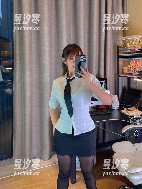 张思允 微密圈 - 张思允的万圣节合集:让你下载不舍得关掉!谁说万圣节不能俏皮?
