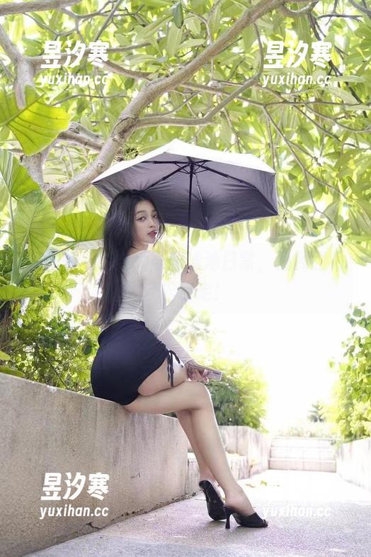 徐珺大哥 微密圈 - 徐珺大哥的泳池日常,福利图片轻松带走!