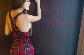 推女郎 – 模特林夕在办公室，直到图片里的工作状态让人不想离开。