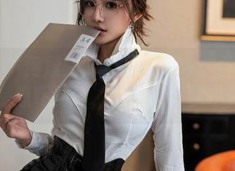 星颜社 – 何晨曦的万圣节全集：看这特效妆，是想吓到谁，还是被自己吓到了？