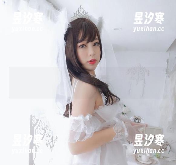 杏子夫人 美图集中!杏子夫人的学姐校服自拍,文艺气息与点滴撒娇结合。