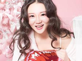 果团网 – 厨娘模式开启：快来揭晓Miss琪私房的原图，把厨房变成时尚舞台。