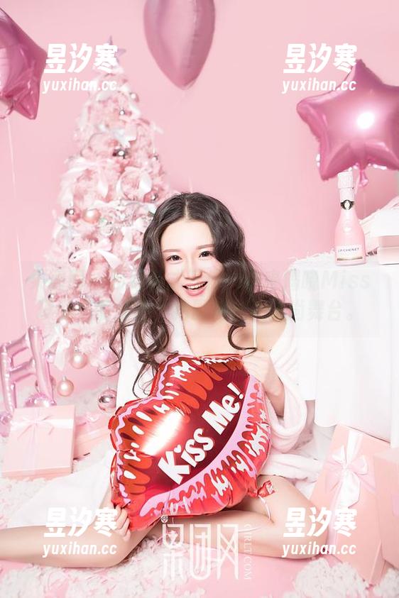 果团网 - 厨娘模式开启：快来揭晓Miss琪私房的原图，把厨房变成时尚舞台。