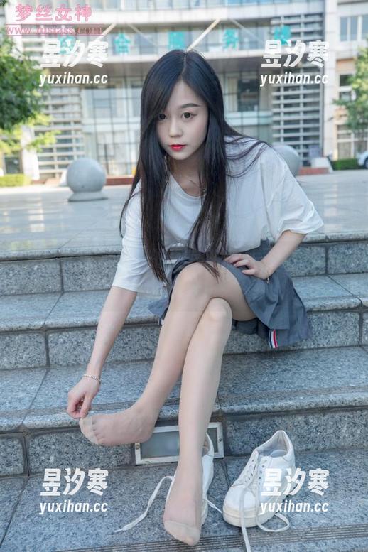 梦丝女神 - 刘诺的浴室私房图，这画风我给满分！