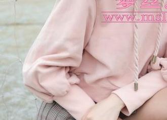 梦丝女神 – 在商场迷失了，而媛媛在试衣间里“藏”着精选美图！