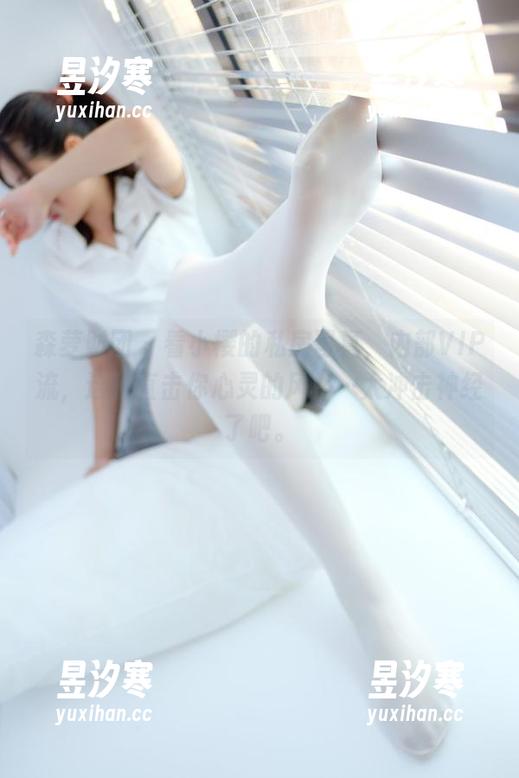 森萝财团-小樱 森萝财团 - 看小樱的私房写真,内部VIP流,这种直击你心灵的风格…太冲击神经了吧。