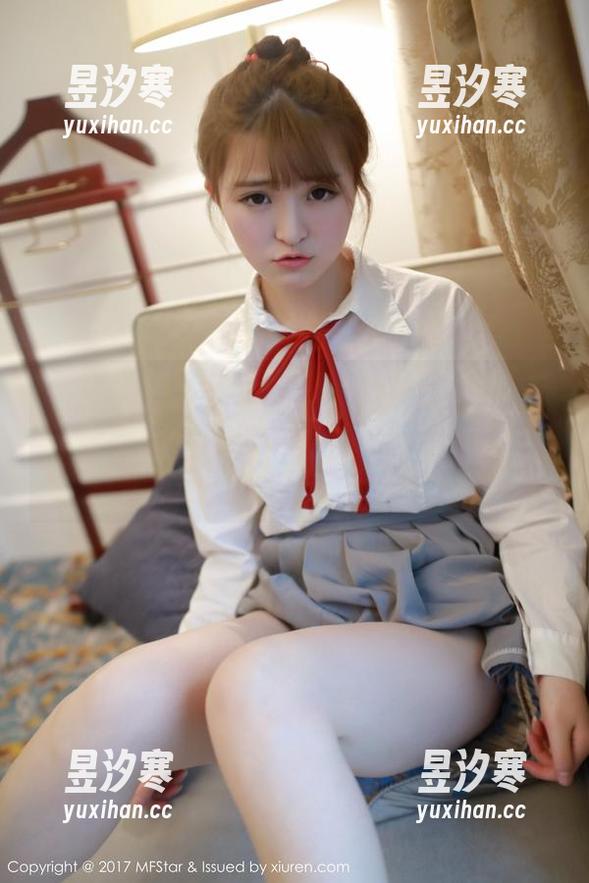 模范学院-K8傲娇萌萌Vivian 模范学院 - 别说我没告诉你!K8傲娇萌萌Vivian最新资源上线,带你体验她的夏季‘傲娇’时光!