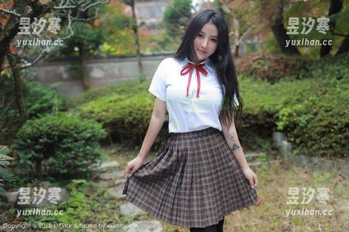模范学院-胡润曦 模范学院 - “护士”可不是只会扎针的,胡润曦写真图集来干一票
