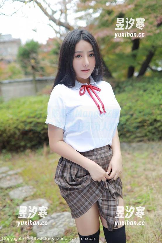 模范学院 - 陈思雨Mango在图库中的护士照，记录了些许不为人知的温柔
