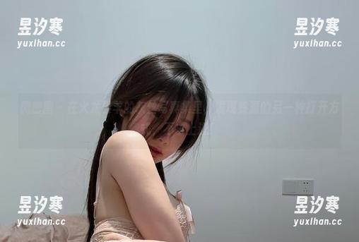 微密圈 - 在火龙果羊的灰丝写真集里，发现资源的另一种打开方式，不求上进！