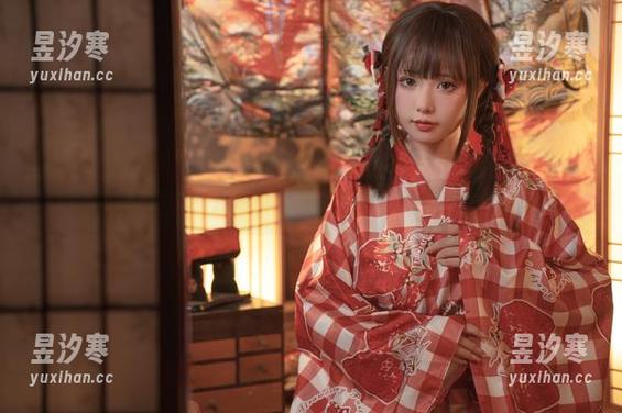 爆机少女喵小吉 不止是白衬衫:爆机少女喵小吉最新作品带来的小惊喜