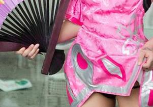 爱尤物 – 夏桐桐的自拍实验：美图也能如此天马行空